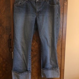 Old Navy capris Ultra low waist deep cuff crop blue jeans size 12 cuffed